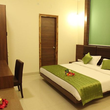 Patiāla Hotel Golden Fern מראה חיצוני תמונה