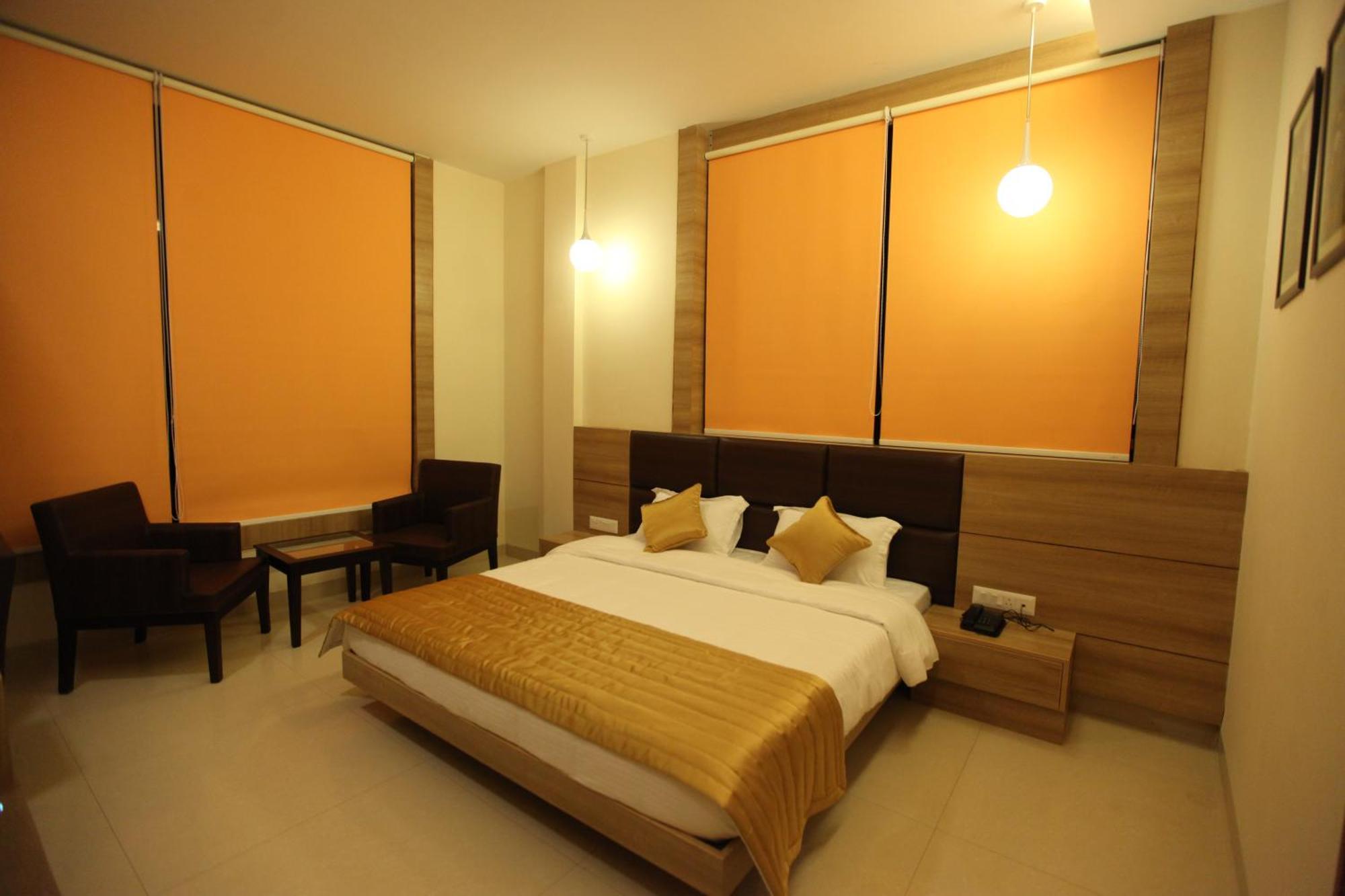 Patiāla Hotel Golden Fern מראה חיצוני תמונה
